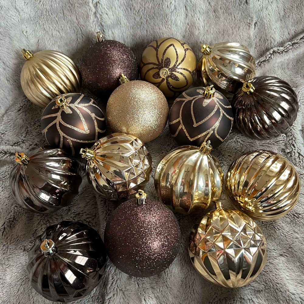 Elegant Gold and Brown Holiday Ornaments Set